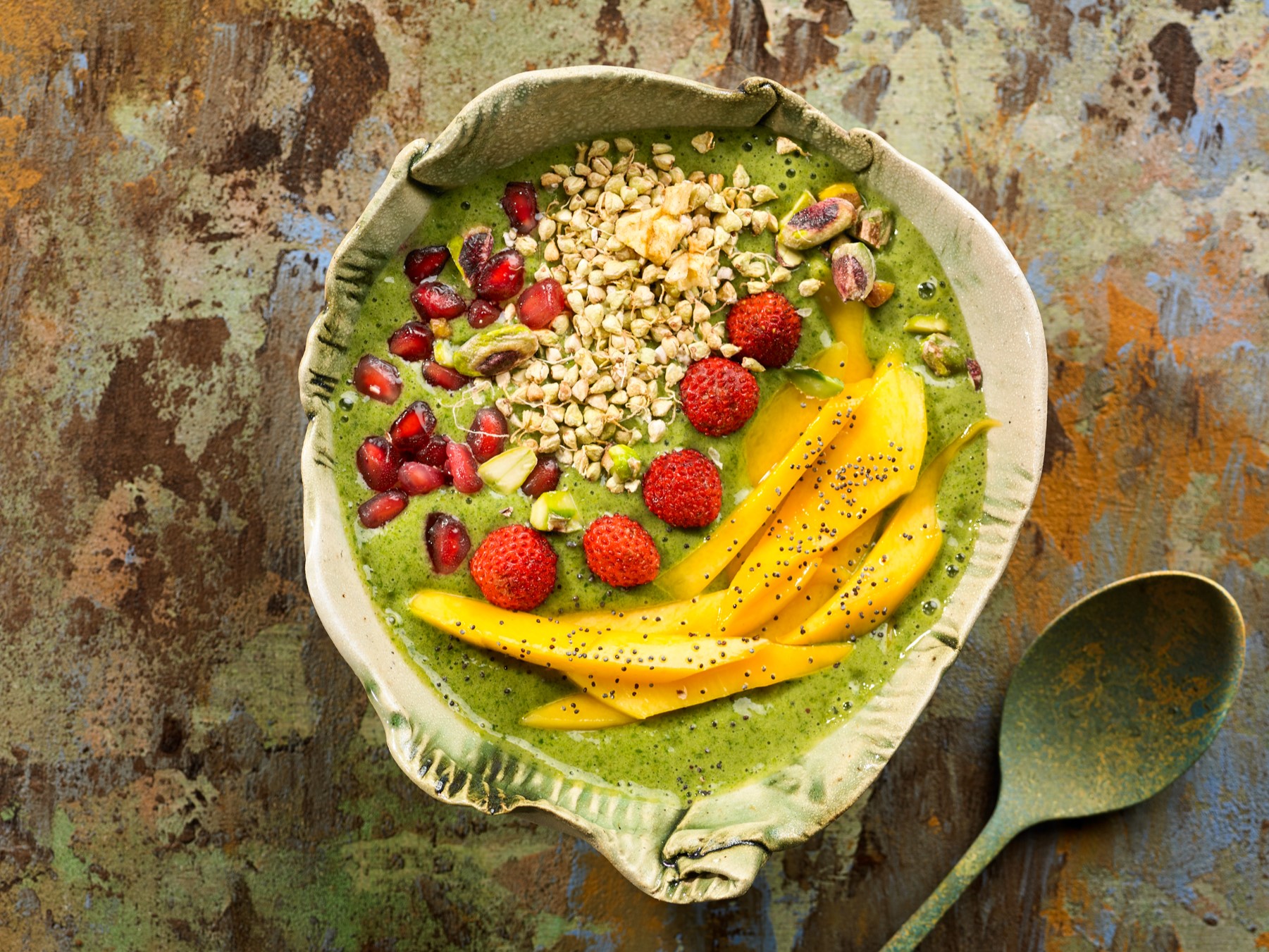 The Superfood Green Smoothie Bowl